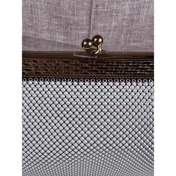 Cream Whiting & Davis Mesh Purse with Bakelite Handle~Mesh Evening Bag~1930’s - Picture 5 of 10